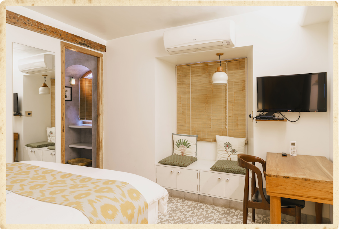 fully fitted rooms in colaba