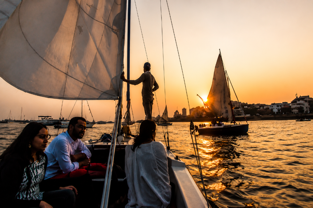 sailing tour